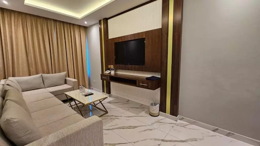 Golden Tulip Deira Hotel